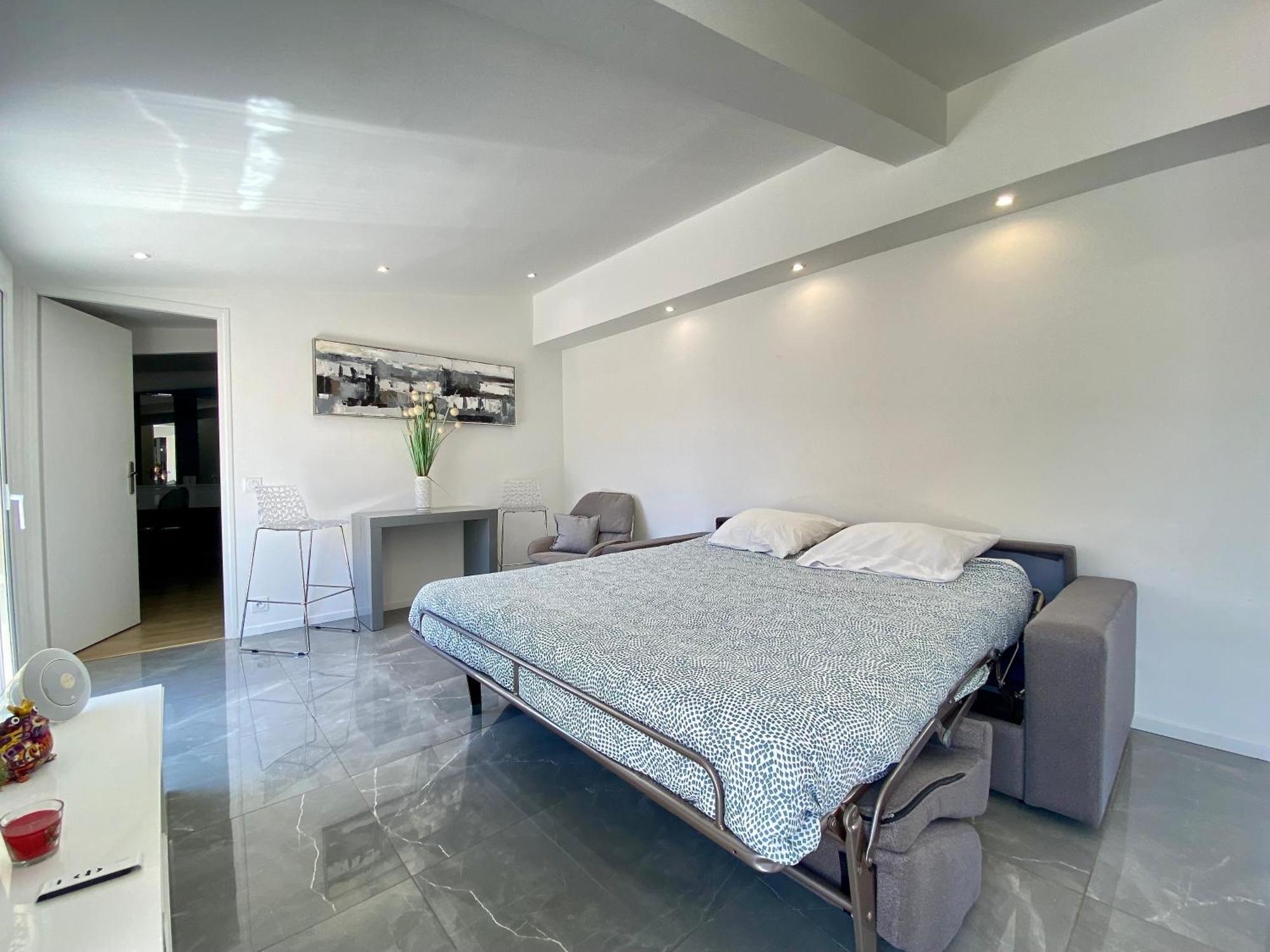 Luxury "Les Toits Du Soleil" - Magnifique Appartement Avec Terrasses Et Jacuzzi - Centre De Cannes - By Scls Locations Exteriör bild