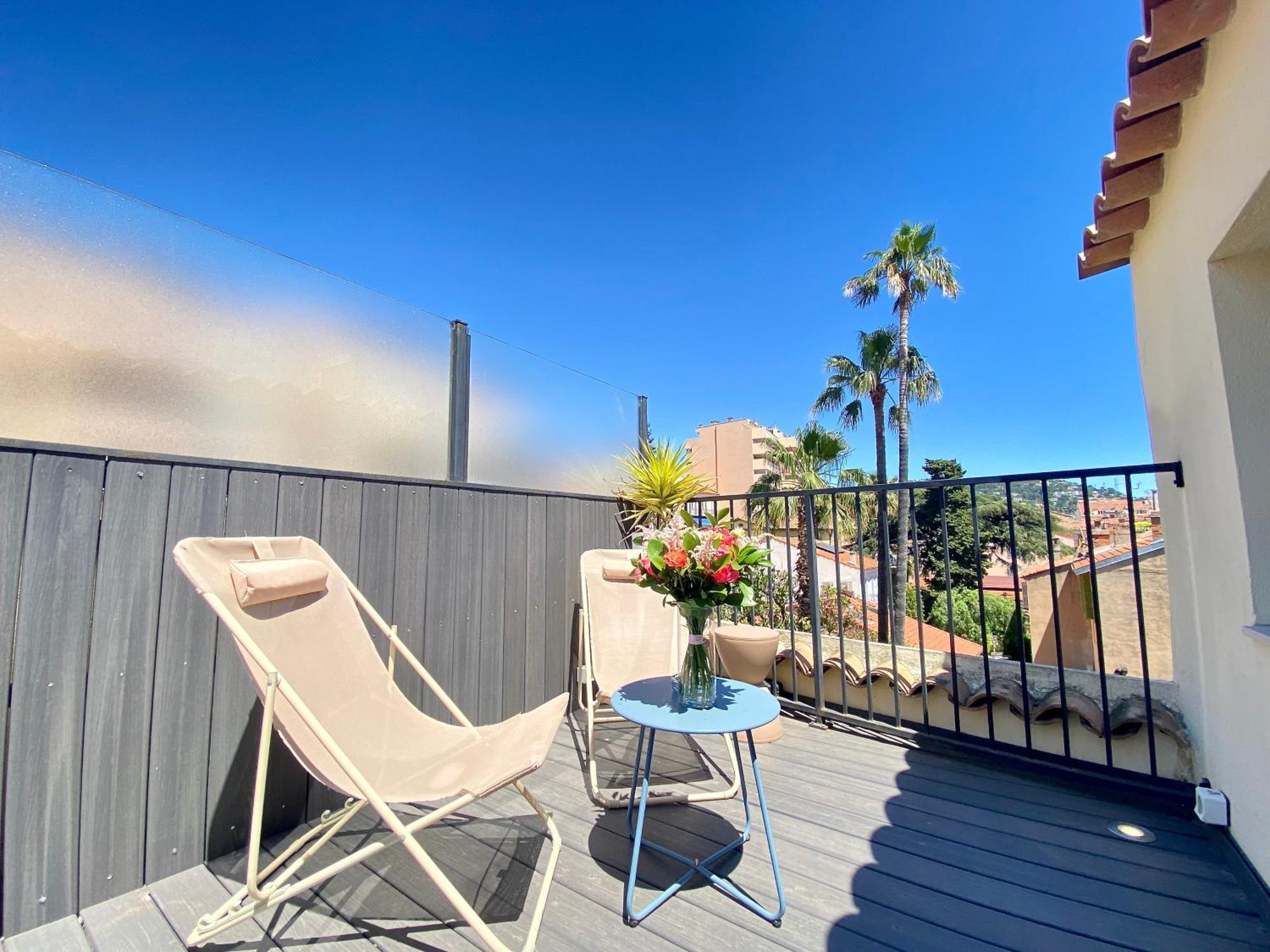 Luxury "Les Toits Du Soleil" - Magnifique Appartement Avec Terrasses Et Jacuzzi - Centre De Cannes - By Scls Locations Exteriör bild