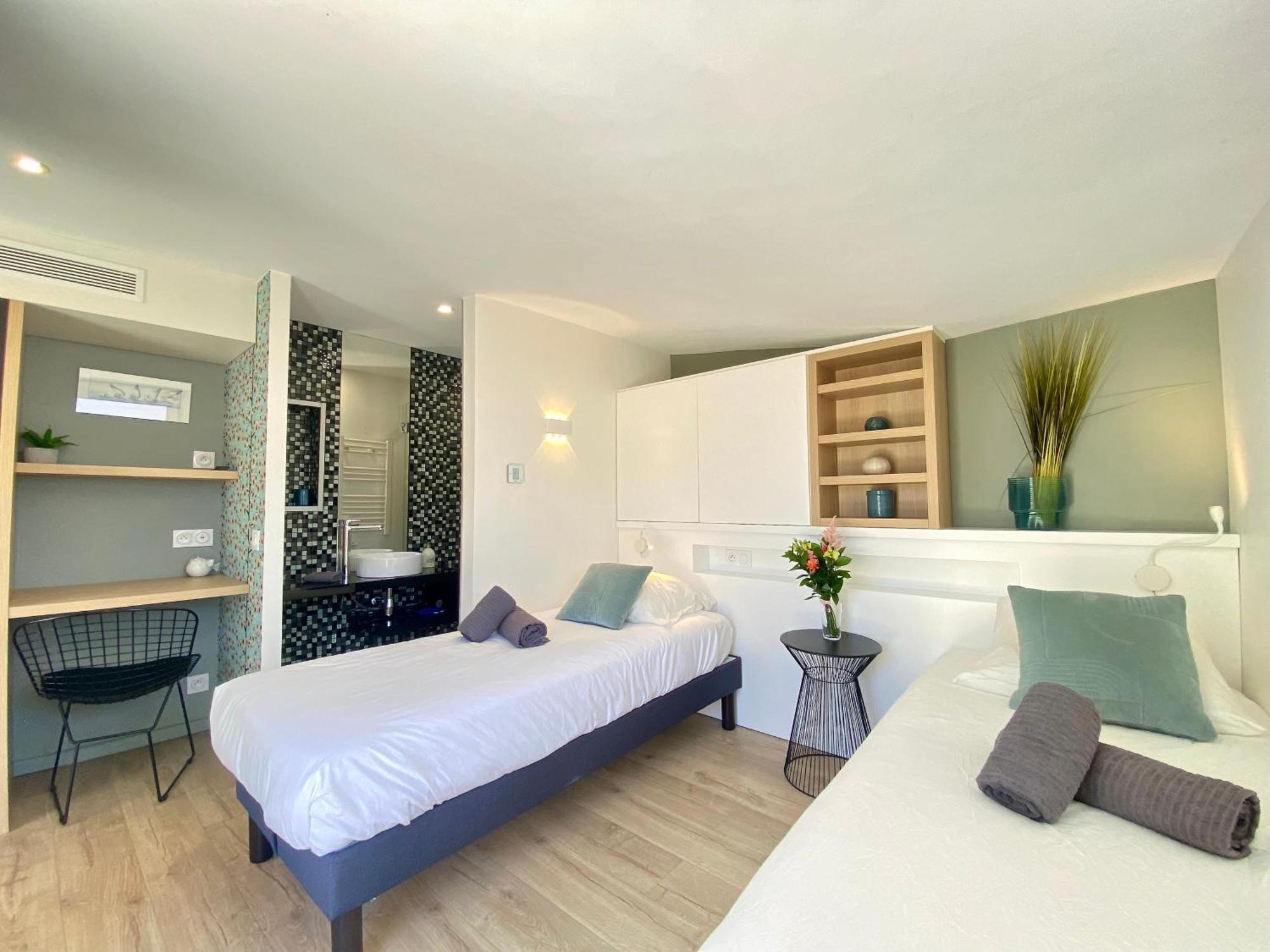 Luxury "Les Toits Du Soleil" - Magnifique Appartement Avec Terrasses Et Jacuzzi - Centre De Cannes - By Scls Locations Exteriör bild