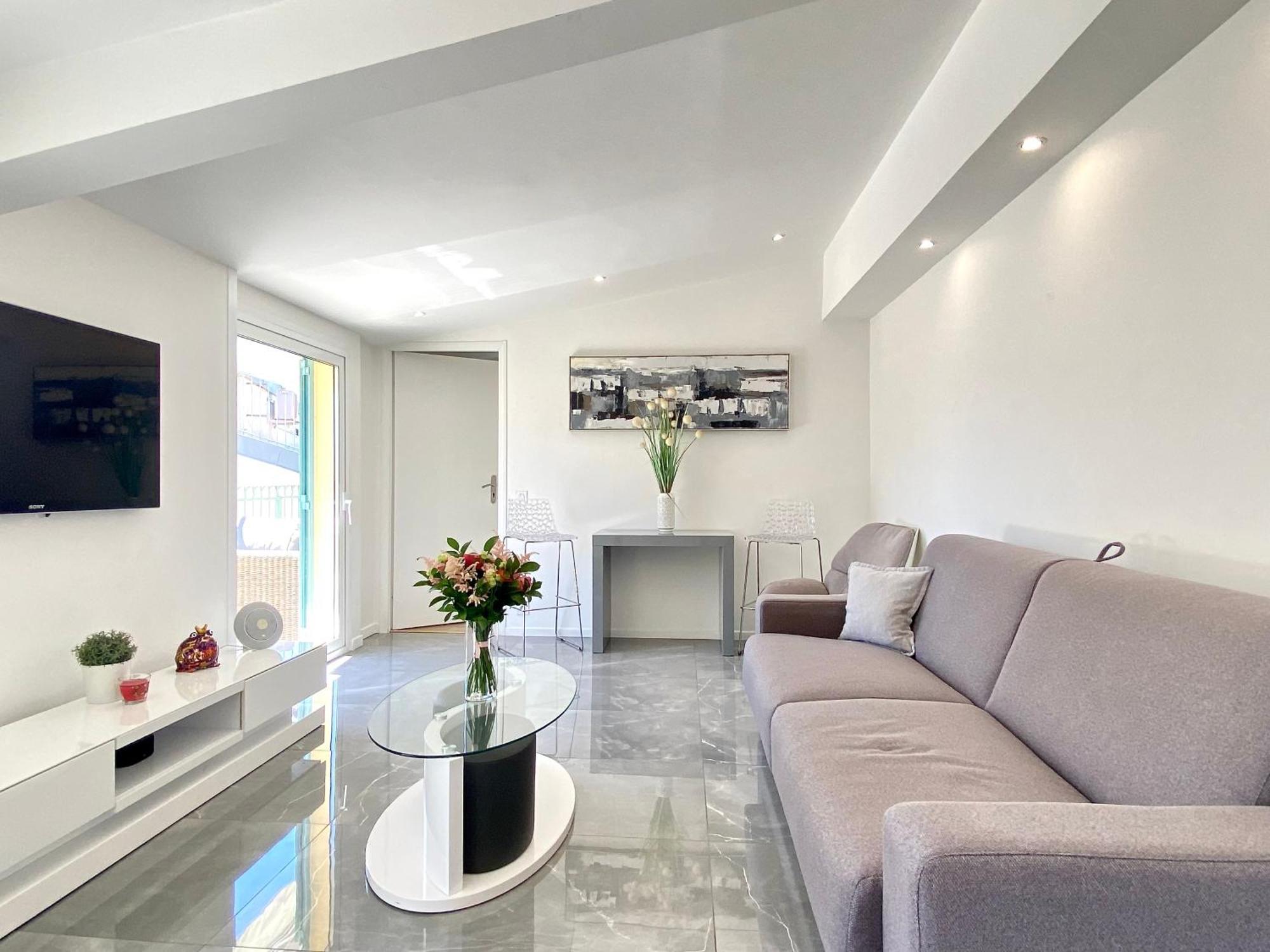 Luxury "Les Toits Du Soleil" - Magnifique Appartement Avec Terrasses Et Jacuzzi - Centre De Cannes - By Scls Locations Exteriör bild